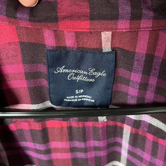 Lightweight American 🦅 button up flannel - Picture 3 of 3
